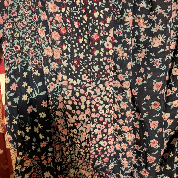 Lulu's Multicolor Off-Shoulder Maxi Dress - Picture 4 of 6